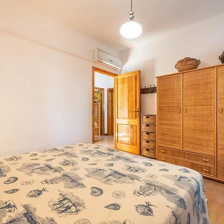 Villa Gina A Due Passi Dal Mare SantʼAntìoco